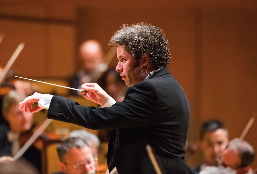Review: Dudamel Conducts the LA Phil in Works by Schoenberg and Strauss