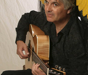 Laurence Juber’s Fingers Do the Talking